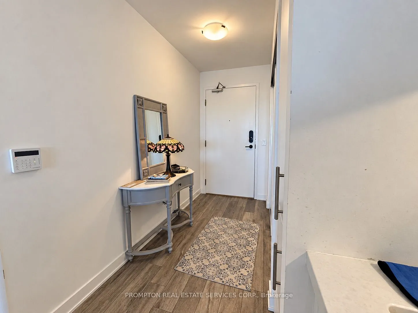1 bed, $2,300 — Photo 2