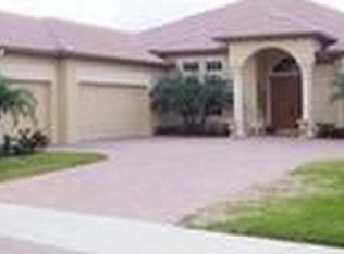 869 SW Grand Reserves Blvd, Port Saint Lucie, FL 34986