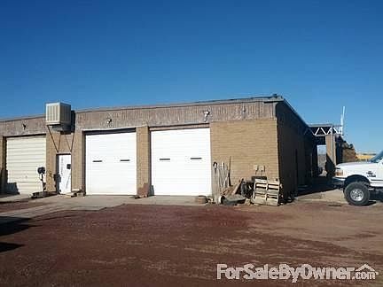 2nd image of 737 N Grayson Pkwy