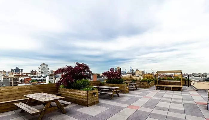 Rented by PM Management | media 139