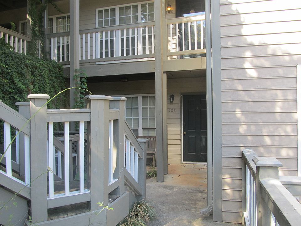1st image of 406 Mill Pond Ct SE