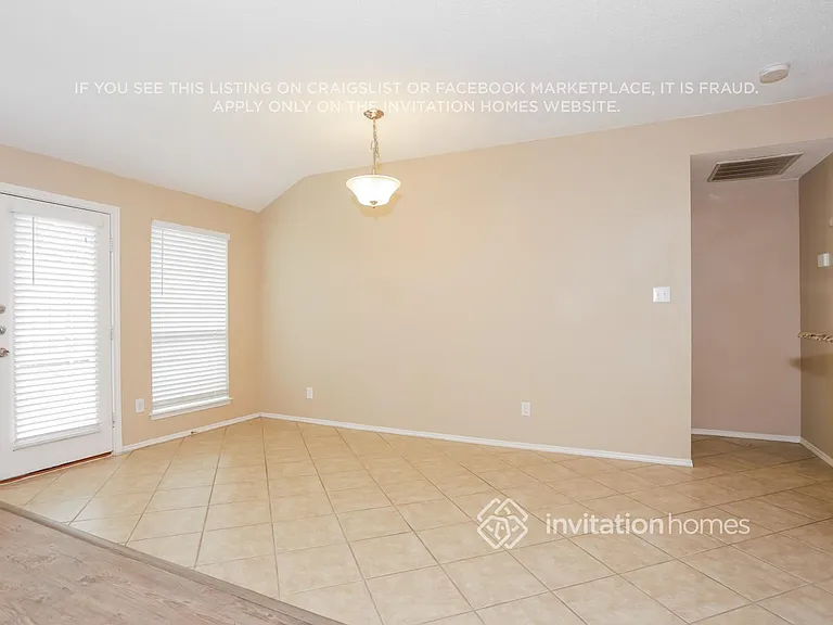 614 Saint Eric Dr — Photo 5