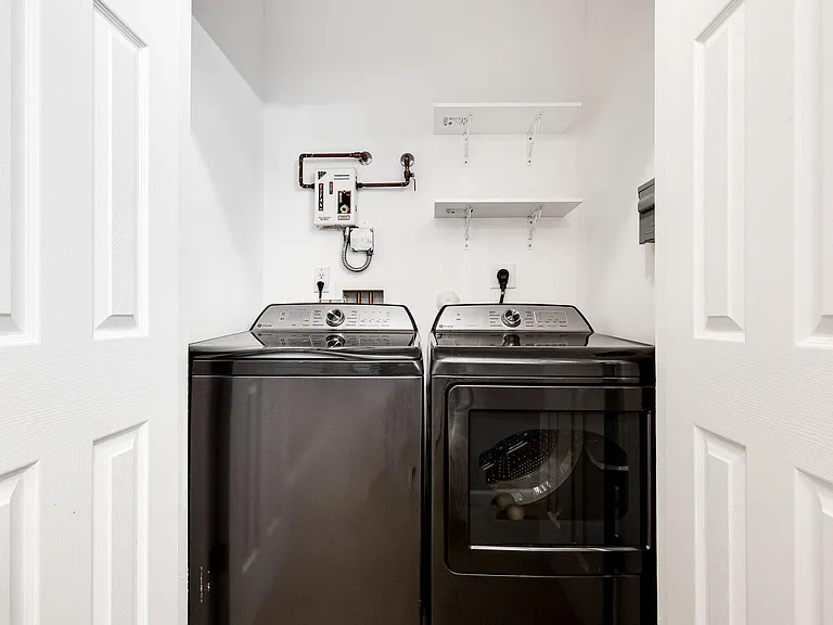 1224 NE 18th Ave #1 — Photo 40