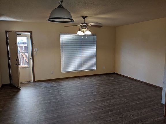 4th image of 3527 Helena Ave APT 15