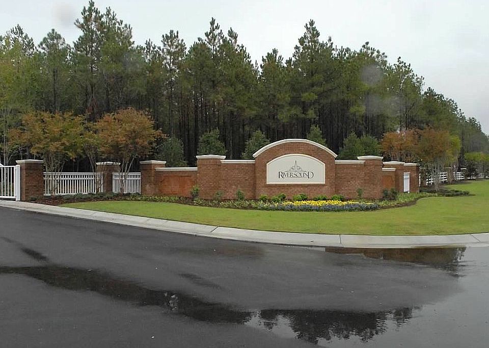 2nd image of 508 Riversound Dr