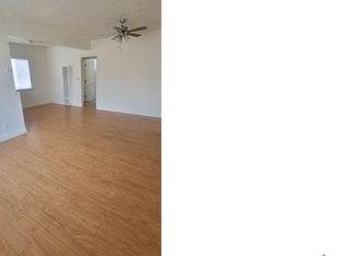 428 W 77th St #4, Los Angeles, CA 90003
