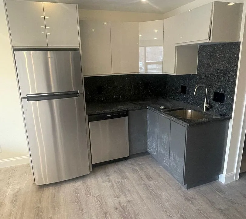 1028 Commonwealth Ave #414