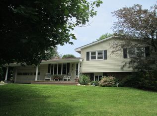 2895 Bronson Hill Rd, Avon, NY 14414
