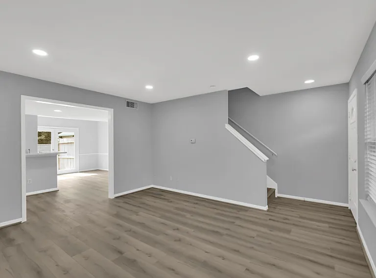 515 Tallowood Rd — Photo 9