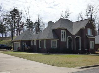 107 Saint Thomas Cv, Hot Springs, AR 71913