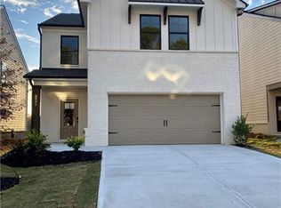 3121 Westgate Park Dr, Loganville, GA 30052