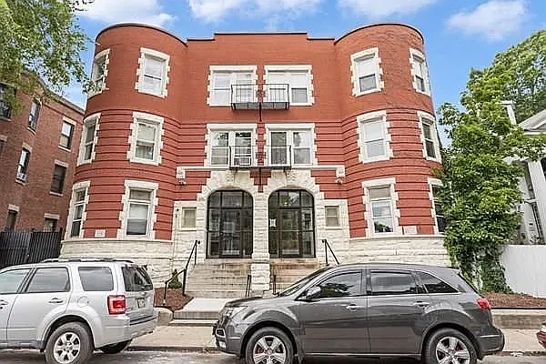 12-14 Lyndhurst St #1F — Photo 10
