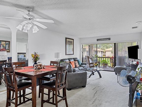 4th image of 5178 Lake Village Dr