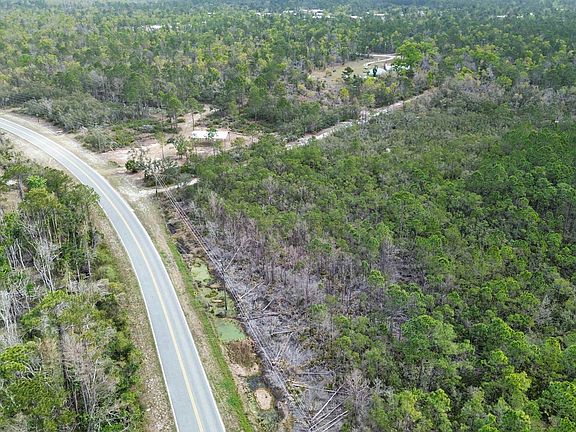 5th image of 18960 Beach Rd