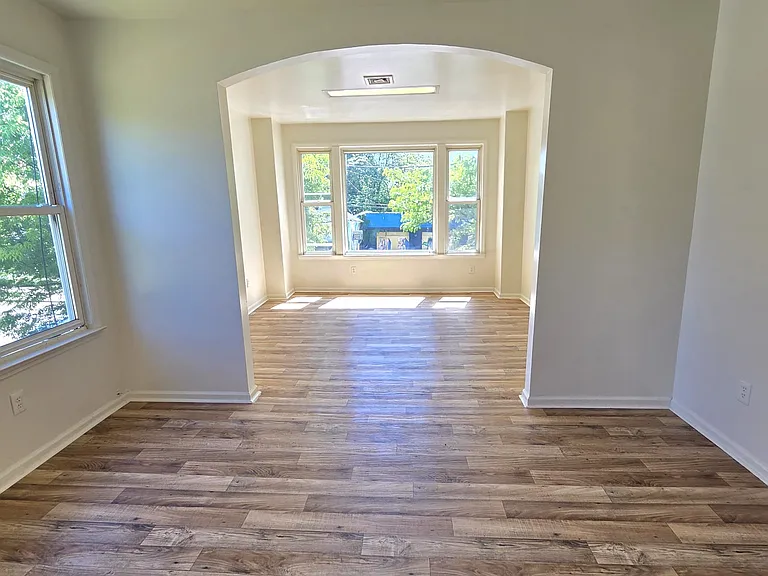 953 Bergen St #2 — Photo 11
