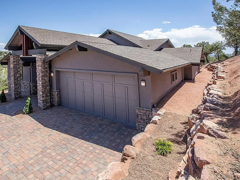 1209 N Horizon Way — Photo 41