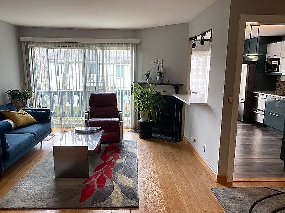 2nd image of 1948 N Hidden Creek Cir