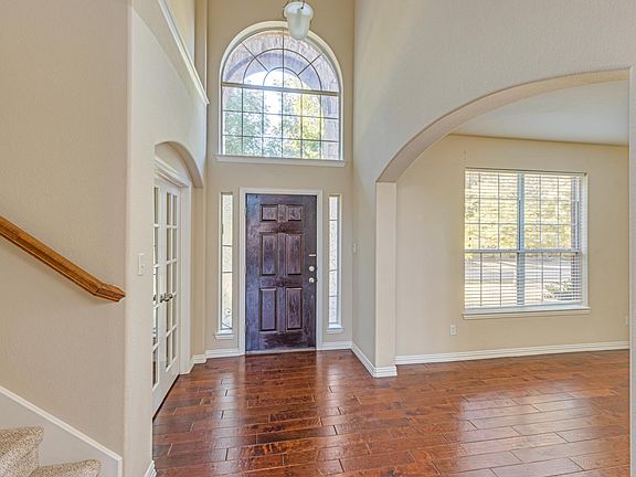 4th image of 10308 Ferry Farm Ln