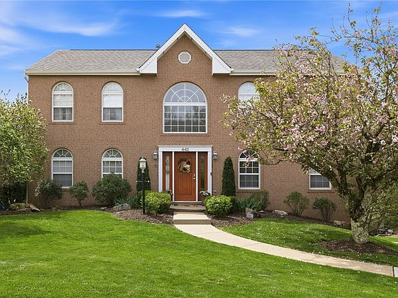 2nd image of 442 Shelbourne Dr