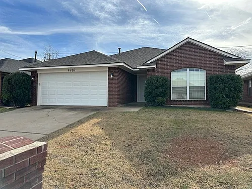 4916 SE 89th Ter Photo 1
