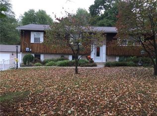 2434 Darlington Rd, Beaver Falls, PA 15010