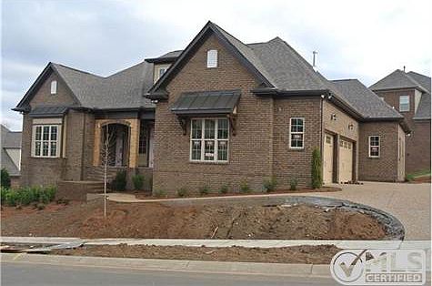 2nd image of 1100 Hibiscus Ln