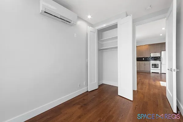 Rented by SpaceReqs LLC | media 13