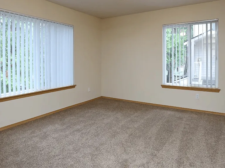 Fairway Edmonds Apts — Photo 6