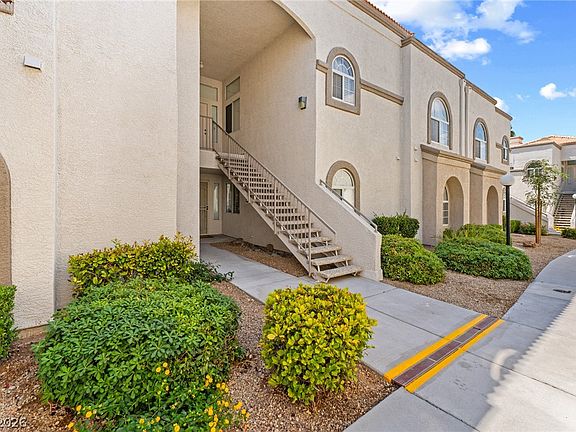 2nd image of 3125 N Buffalo Dr Unit 1099