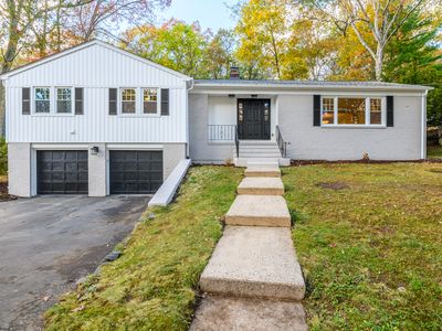 195 Stevenson Road, New Haven, CT, 06515
