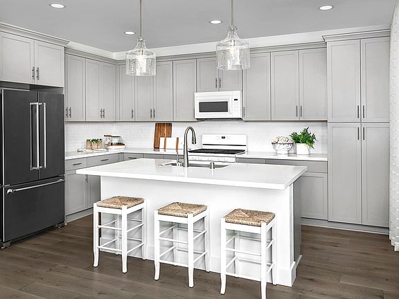 Kiper_Carousel-Hollister_Res1-Kitchen2_5698C-11x8