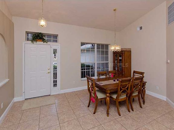 4th image of 2506 Tremont Dr