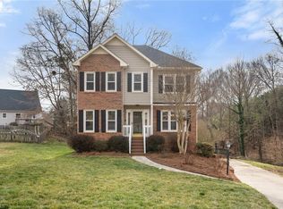 165 Spring Park Ct, Clemmons, NC 27012