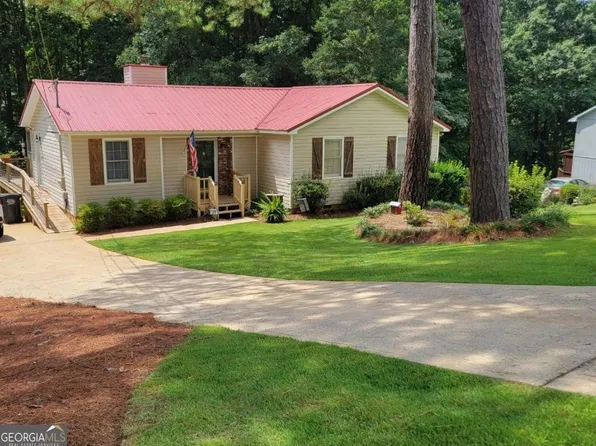 205 Pinehaven Dr, Lagrange, GA 30240