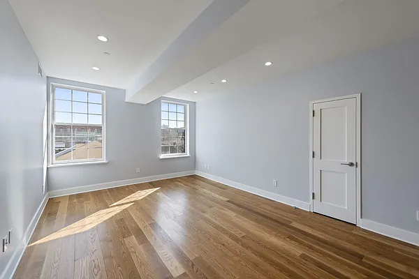 Rented by Compass | media 4