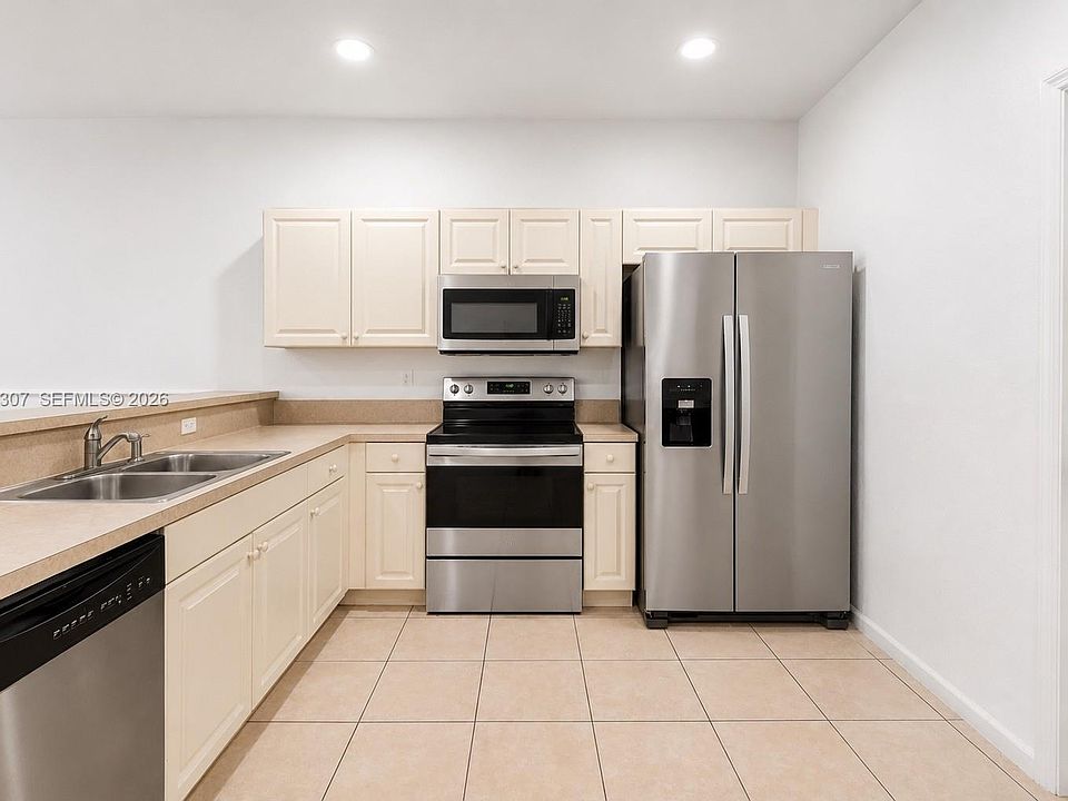 1st image of 1925 Marsh Harbor Dr #204