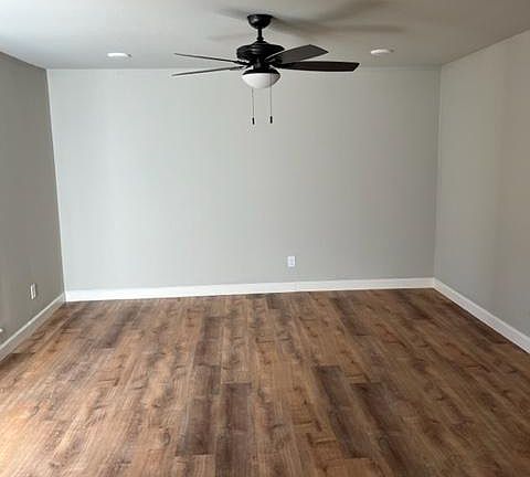 5th image of 3854 Lemay Village Ln #3854