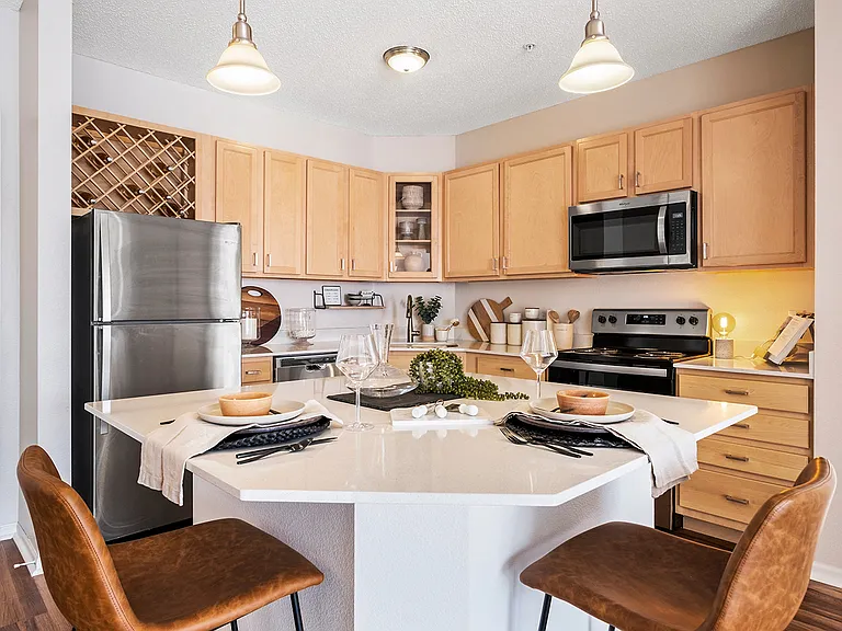 The Landings at Silver Lake Village — Photo 41