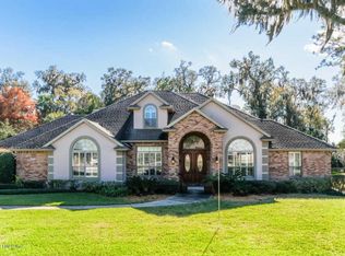 1327 Trailwood Dr, Neptune Beach, FL 32266