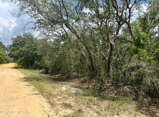 Wallace St, Interlachen, FL 32148