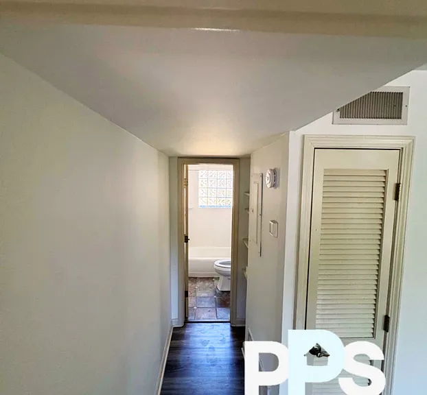 615 Boulevard SE #7 — Photo 14