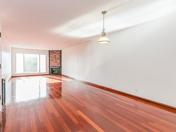 2nd image of 477 Arlington St