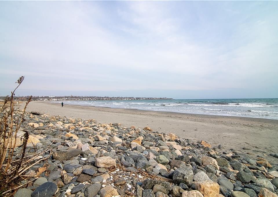 24 Merton Rd 1, Newport, RI 02840 Zillow