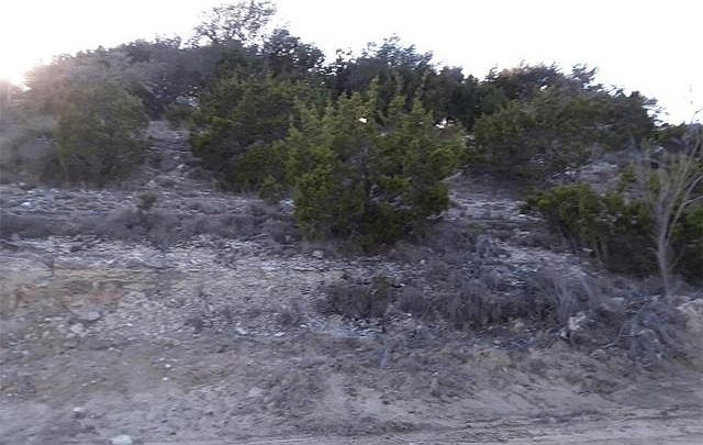 1st image of 17201 Lake Wood Cir