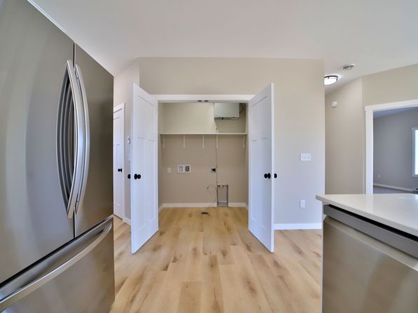 781 W Palomino Ave #4