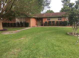 300 Harding Dr, Houma, LA 70364