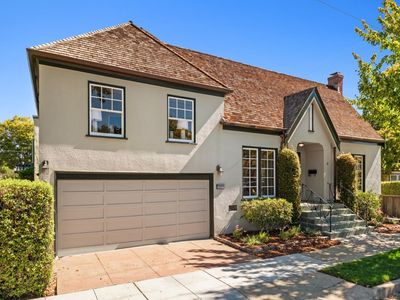 1000 Capuchino Ave, Burlingame, CA, 94010