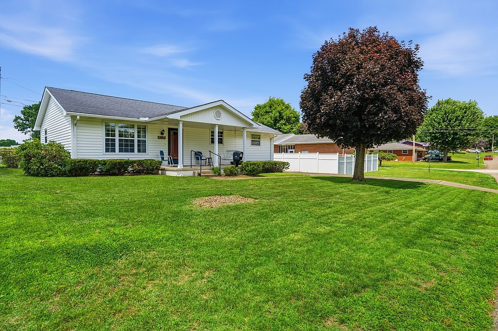 615 Crooks Ave - Property Image