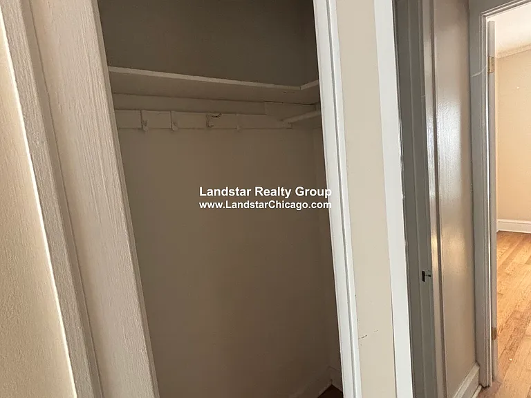1916 W Morse Ave #2N — Photo 8