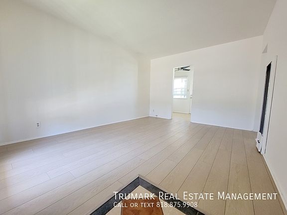 5th image of 1550 E Wilson Ave #1/2